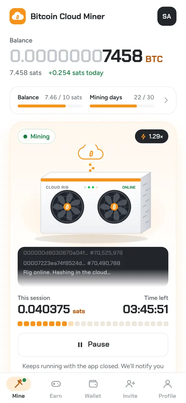 Bitcoin Cloud Miner home screen with a BTC balance, withdrawal progress and an active mining session